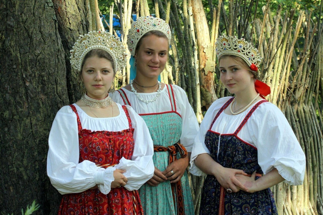 Sexy model Girls in Slavic costumes in Bissau